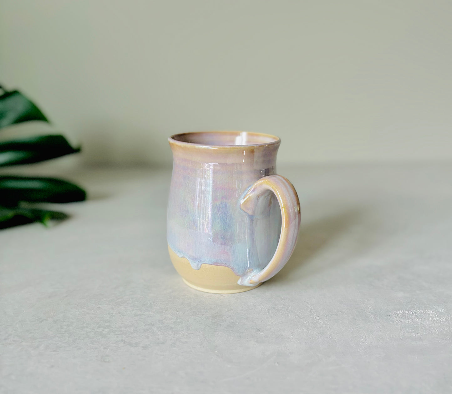 15 fl oz Iridescent Pastel Lavender Mug
