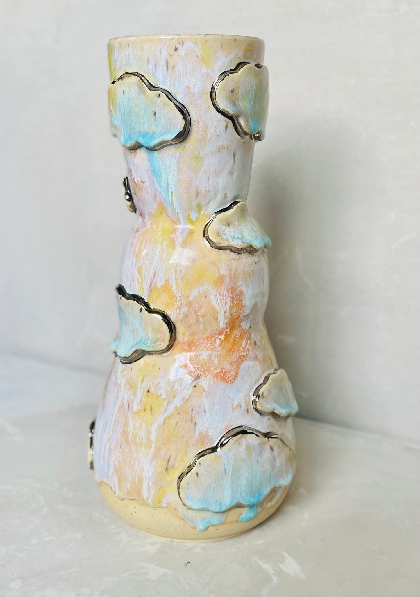 22k White Gold Silver Lining Vase