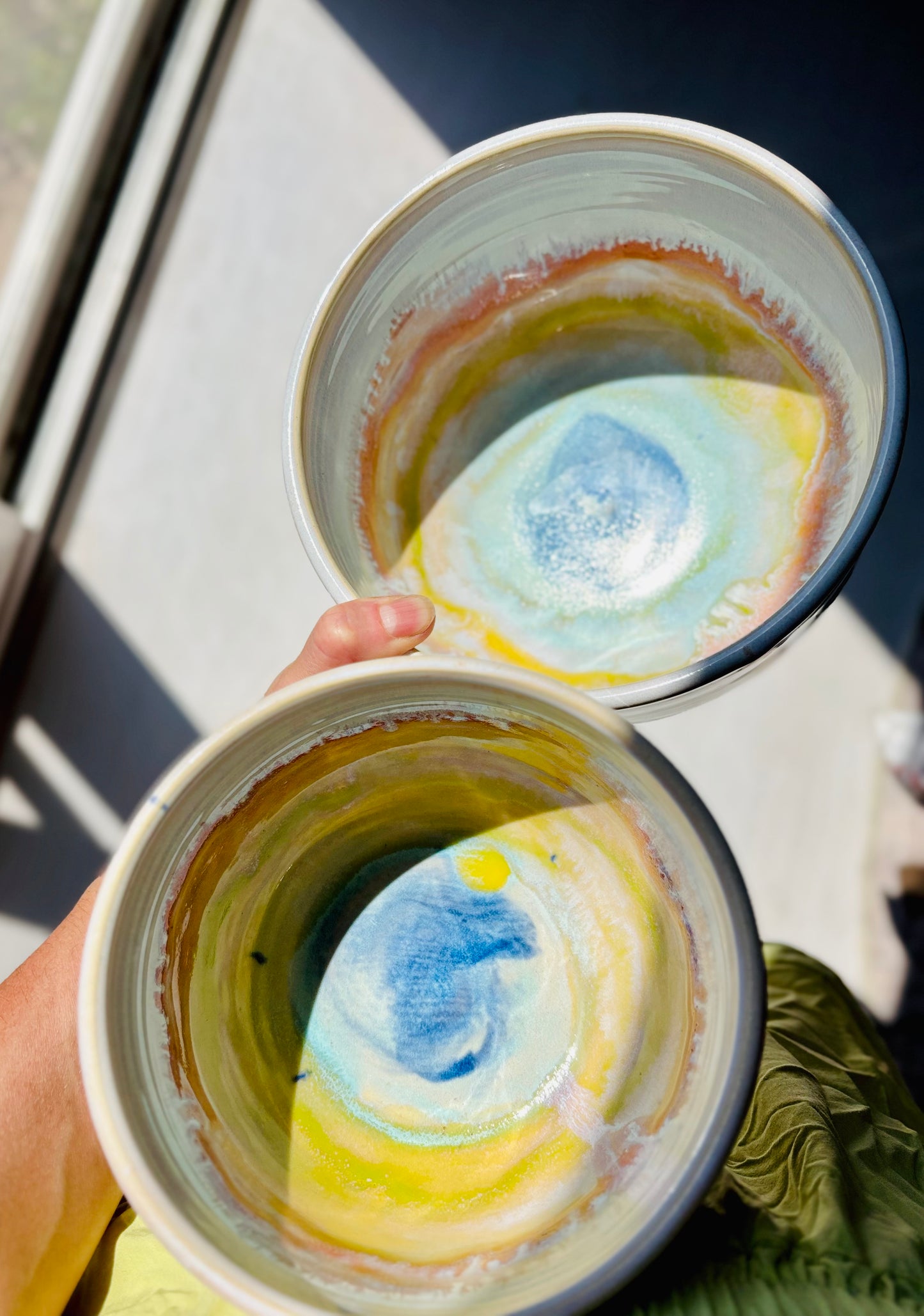 Pastel Rainbow Serving Bowl (5.5 Cups)
