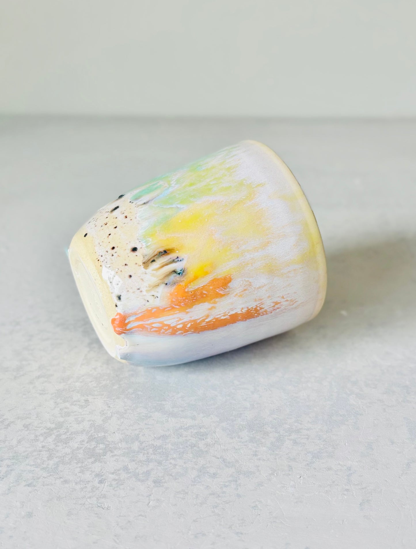 20 fl ounce Rainbow Waterfall Mug 2