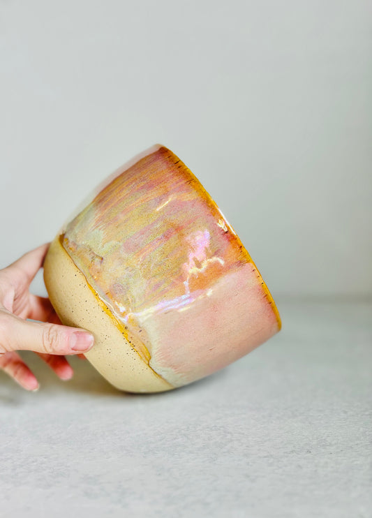 Serving Bowl in Pastel Iridescent Persimmon (7cups)