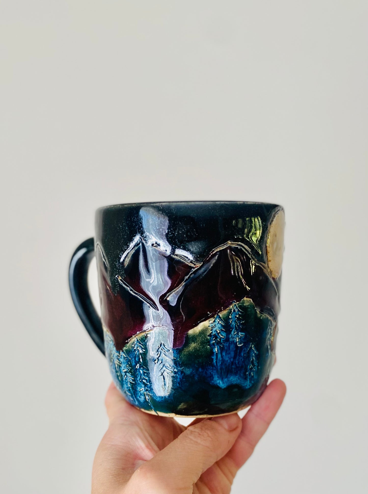 11.5 oz Midnight Trail Mug