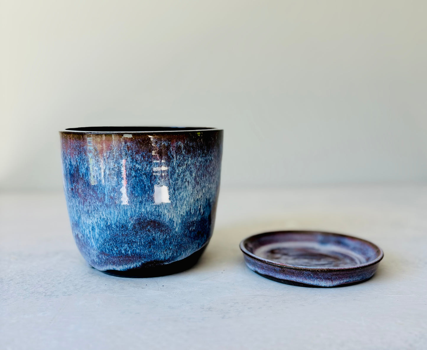 Flower Child 22k Gold Planter (~ 6 cups)