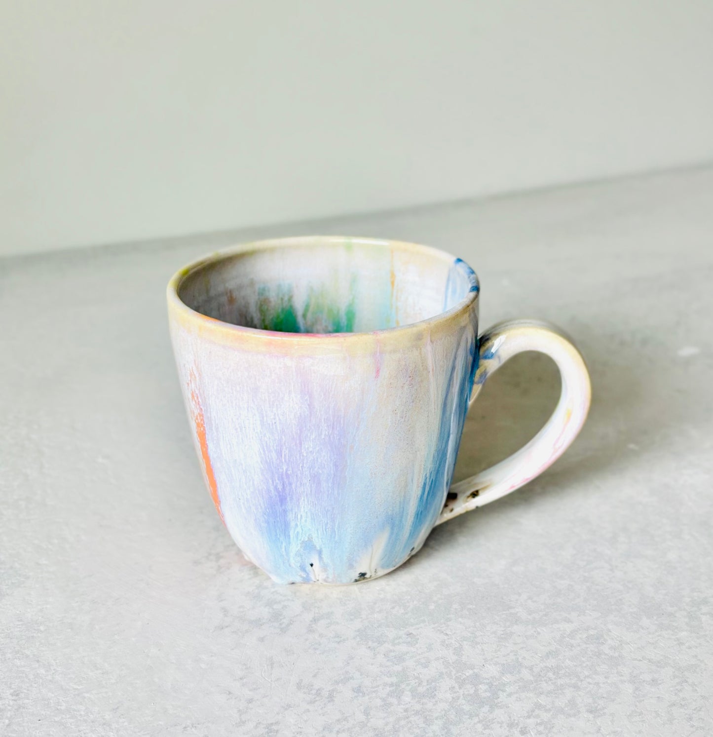 20 fl ounce Rainbow Waterfall Mug 2
