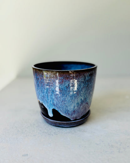 Flower Child 22k Gold Planter (~ 6 cups)