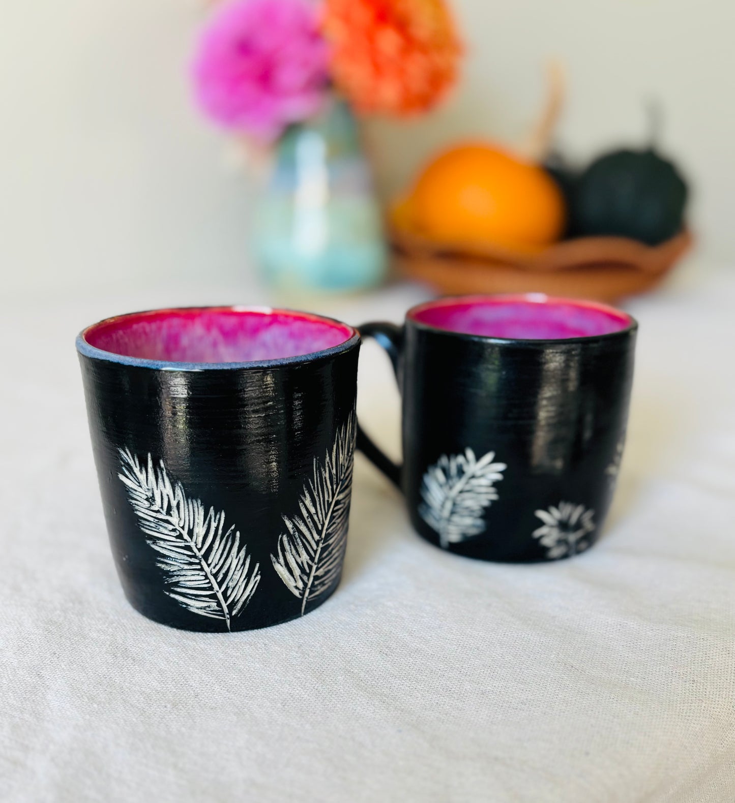 10-11 fl oz Hand Carved Fern Mug Set