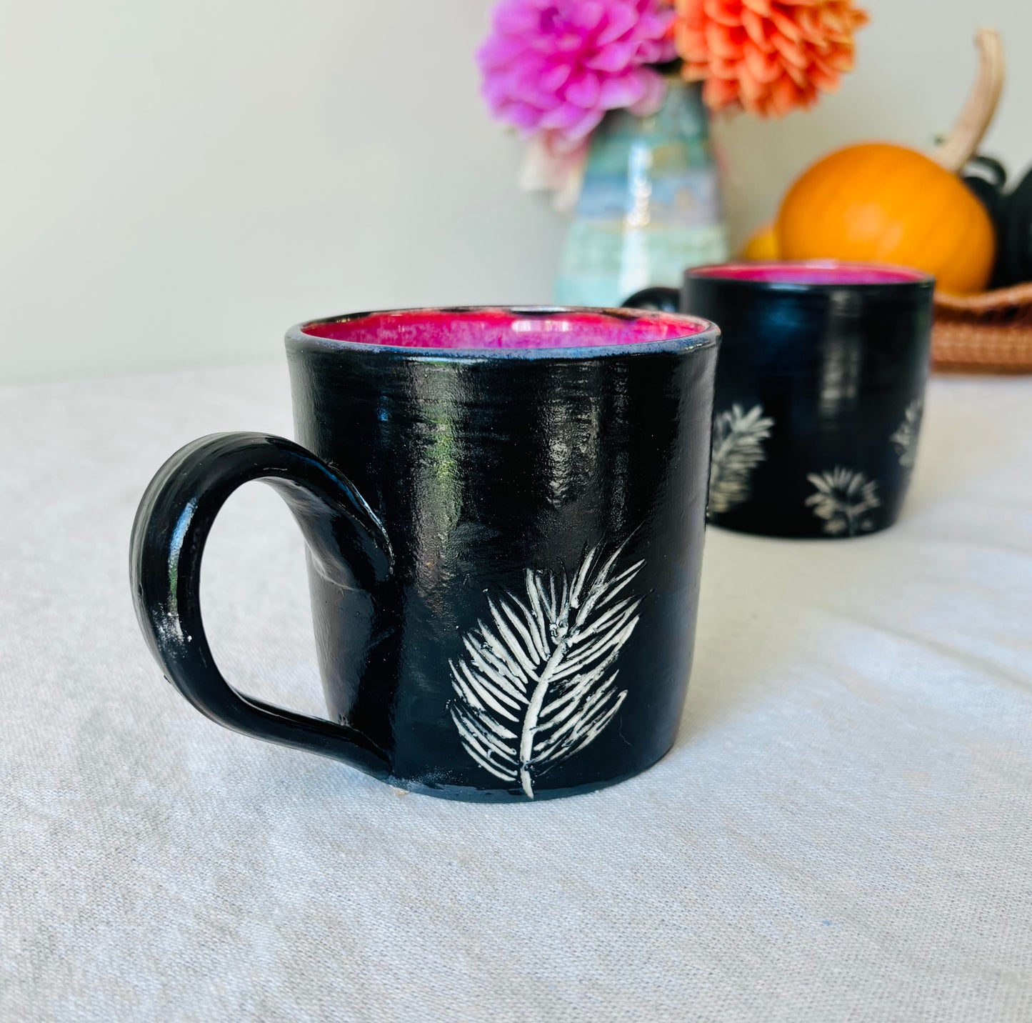10-11 fl oz Hand Carved Fern Mug Set