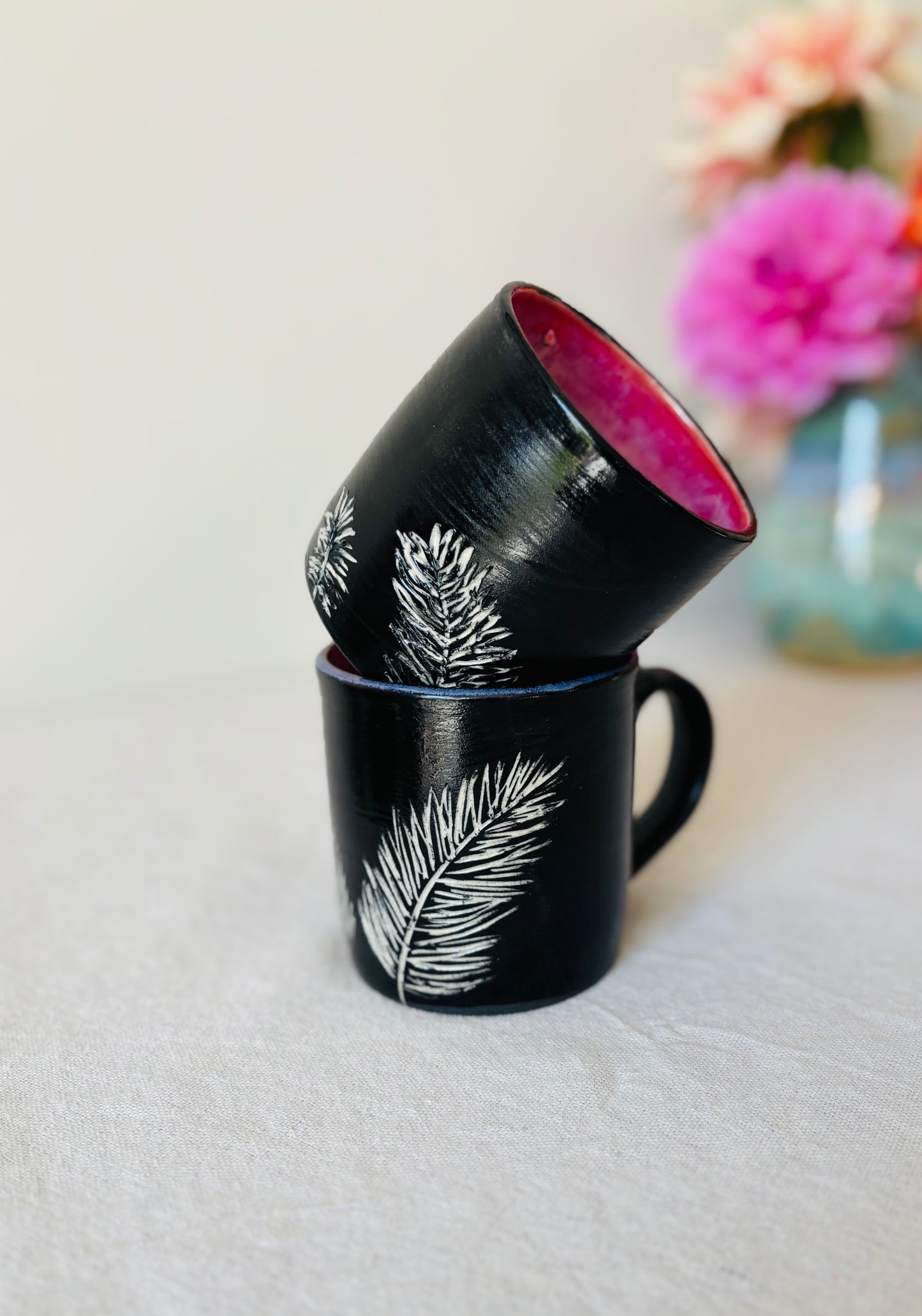 10-11 fl oz Hand Carved Fern Mug Set