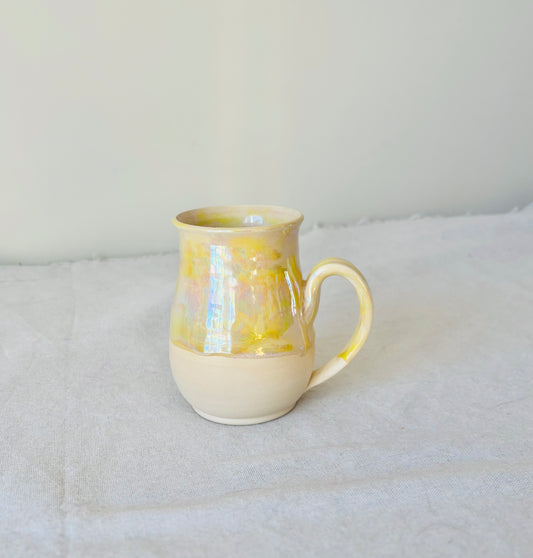 Iridescent Daffodil Mug (16 fl oz)