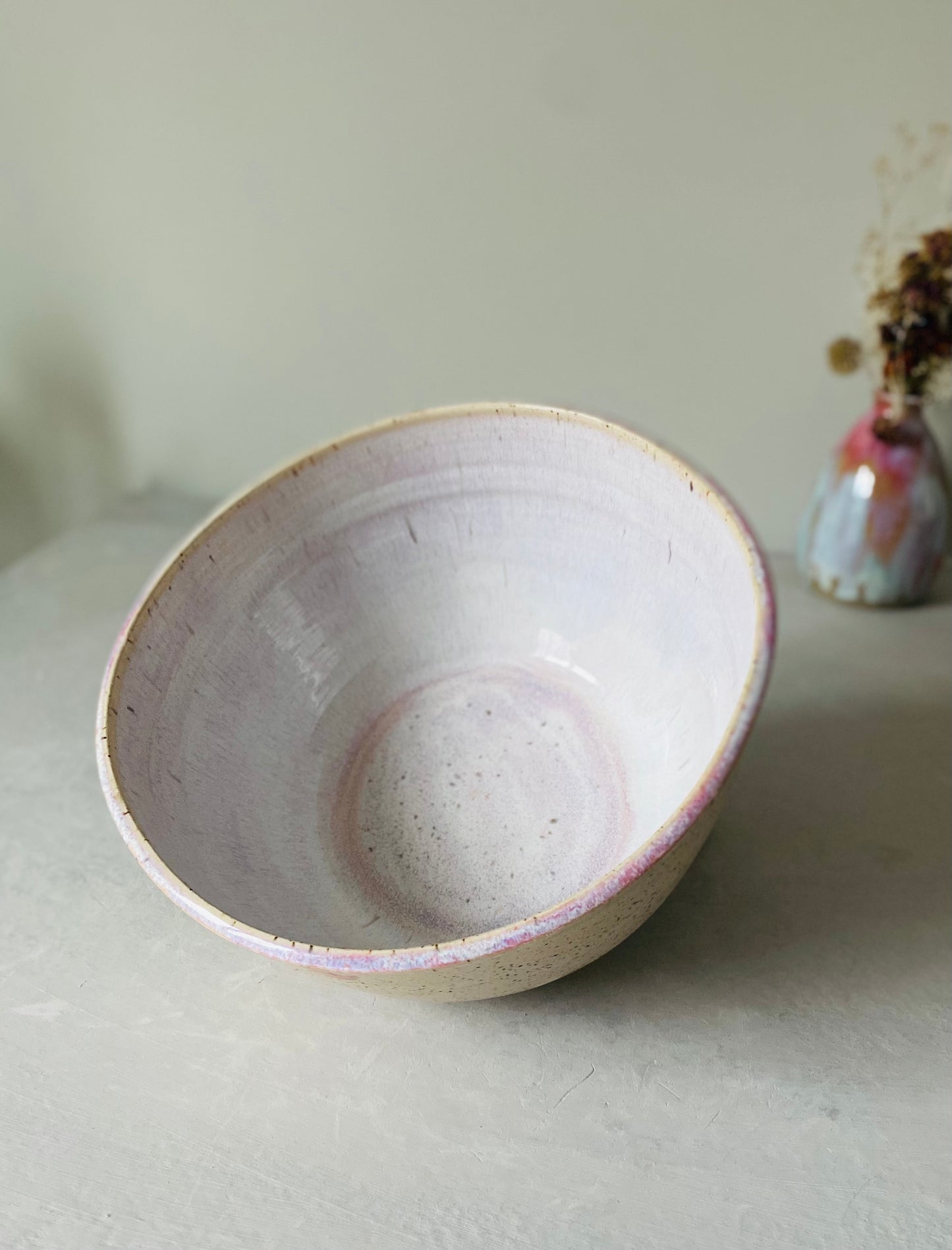 12 Cup Speckled Serving Bowl in Pearl Pink