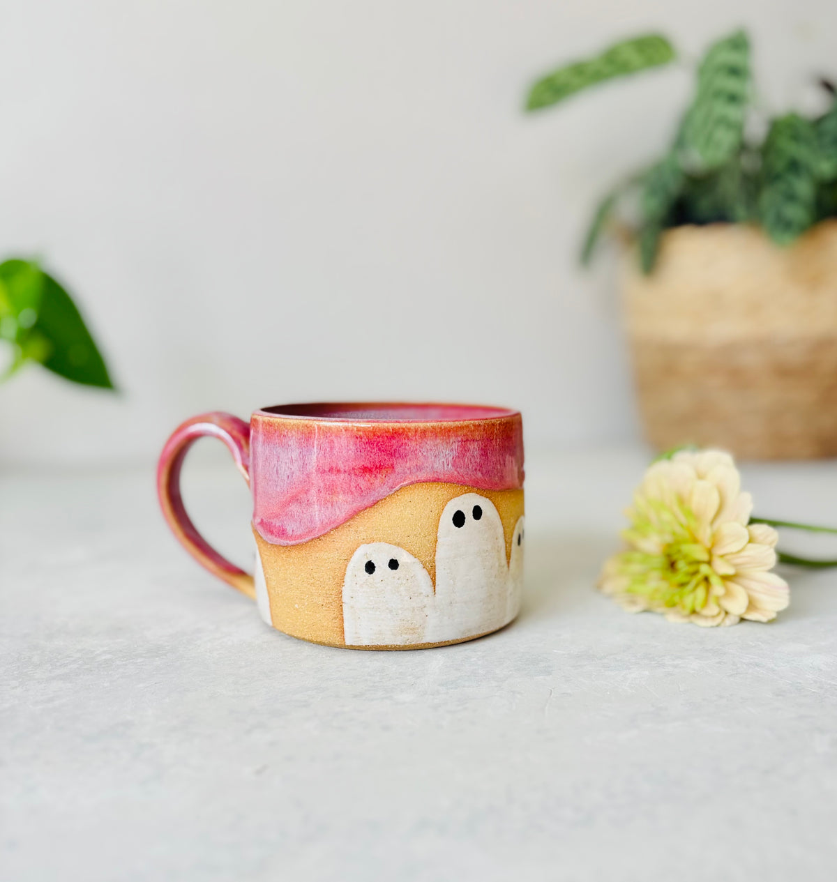 Frightening Fuchsia Ghost Mug (15 fl oz)