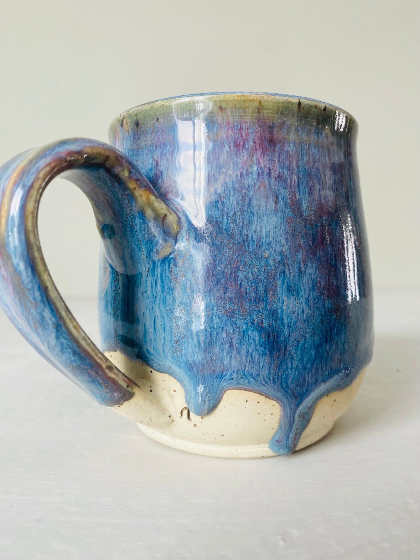 12 oz “Im Confused” Blue Speckled Mug