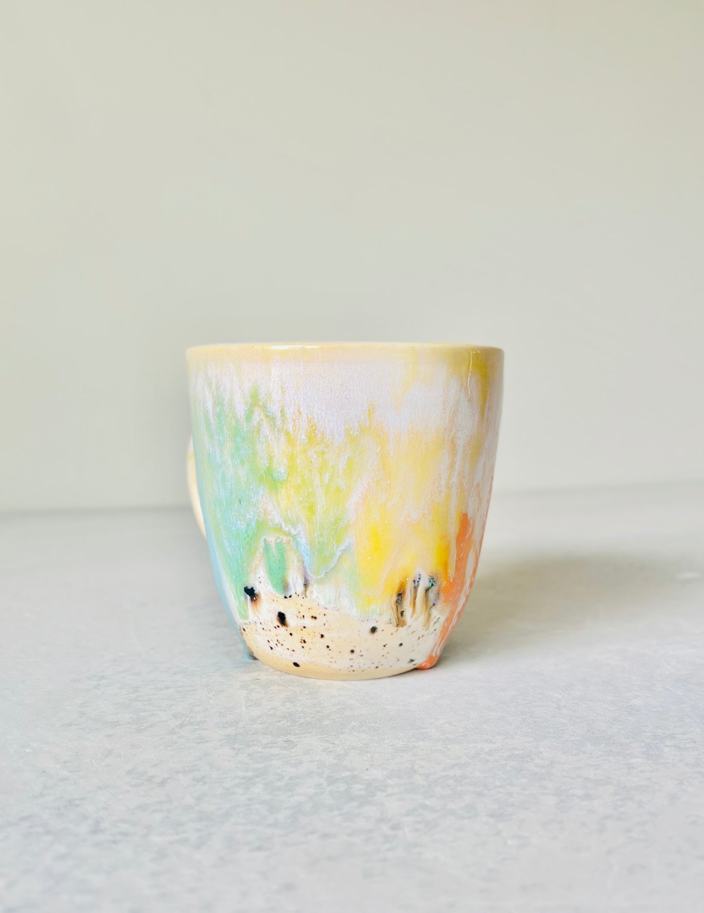 20 fl ounce Rainbow Waterfall Mug 2