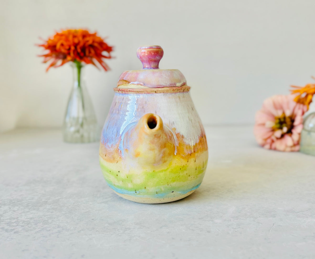 Rainbow Tea Pot (20 fl oz)