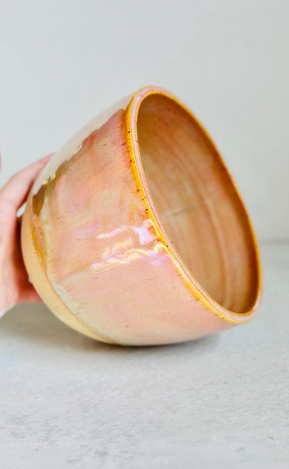 Serving Bowl in Pastel Iridescent Persimmon (7cups)