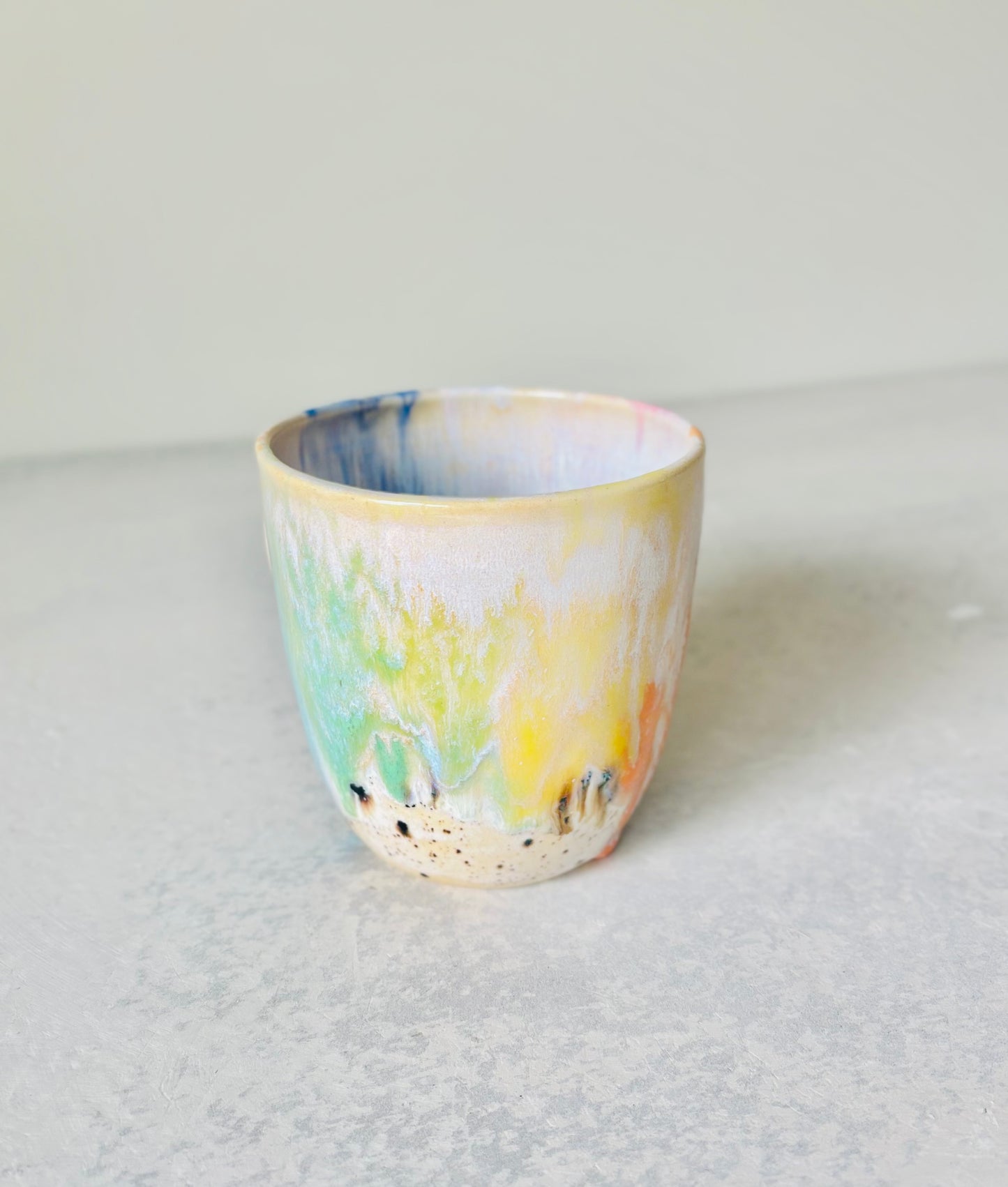 20 fl ounce Rainbow Waterfall Mug 2