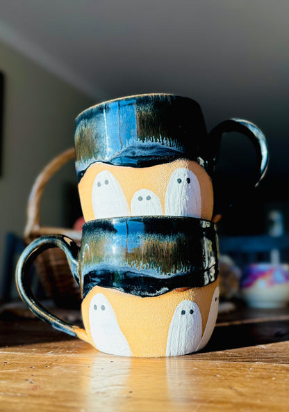 Spooky Night Peek-a-boo Ghost Soup Mug (26 fl oz)
