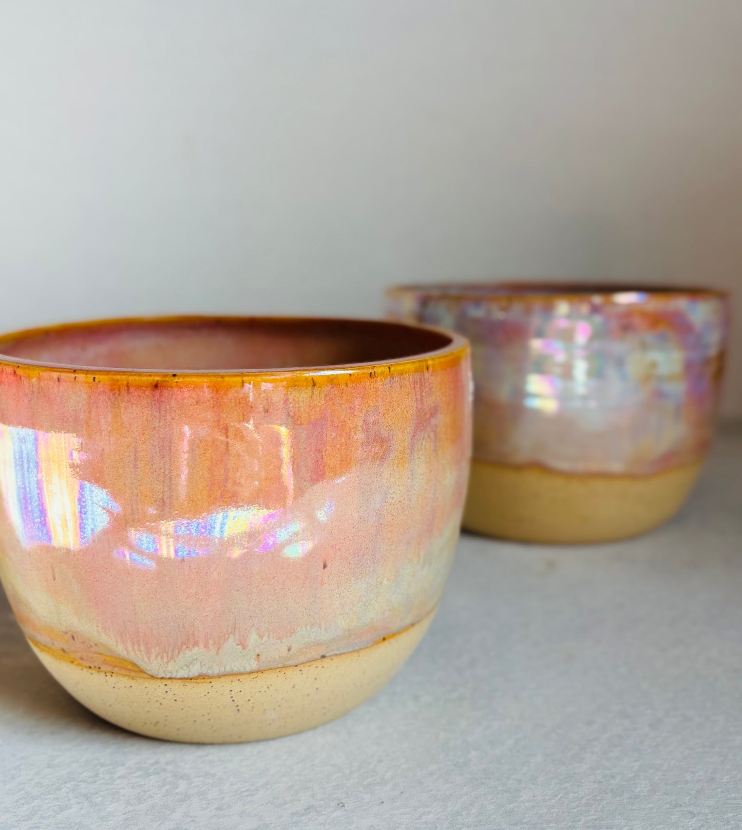 Serving Bowl in Pastel Iridescent Persimmon (7cups)