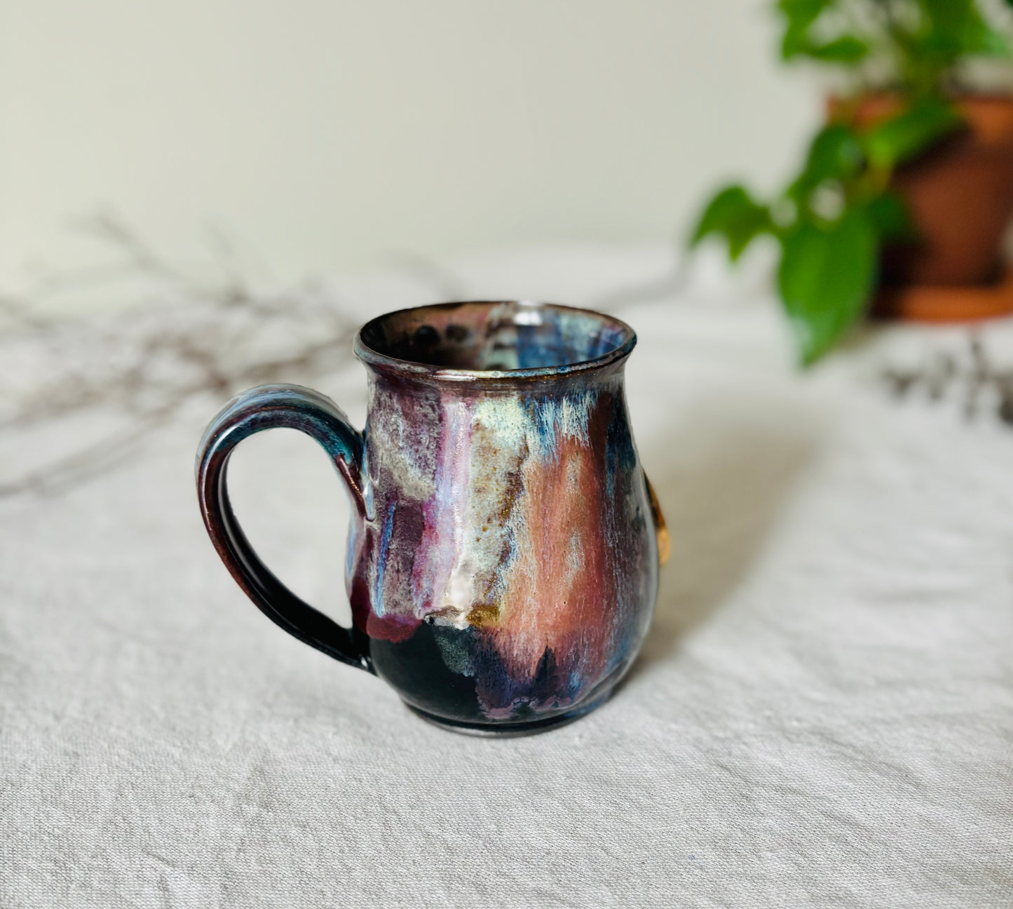 14 fl oz Outer Space 22k Golden Moon Mug #1