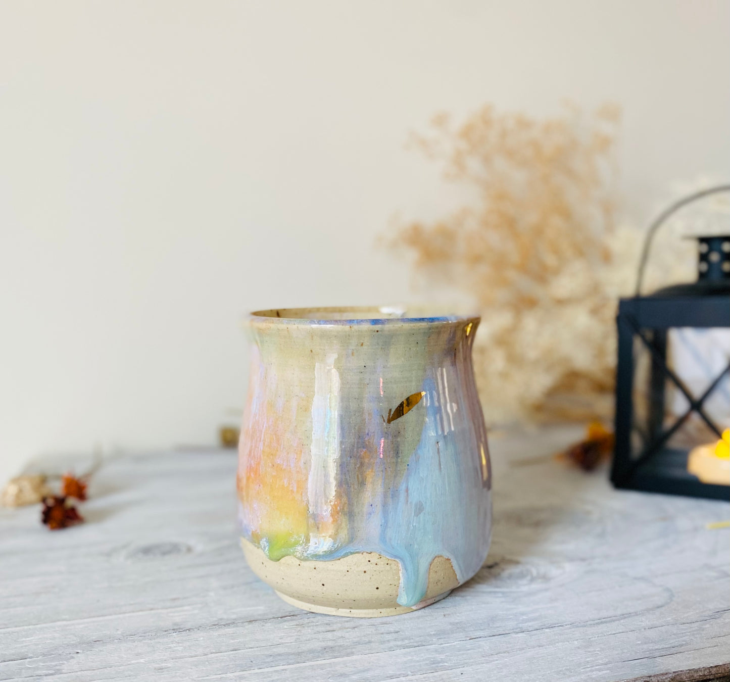 Rainbow Feathers of Gold Mug