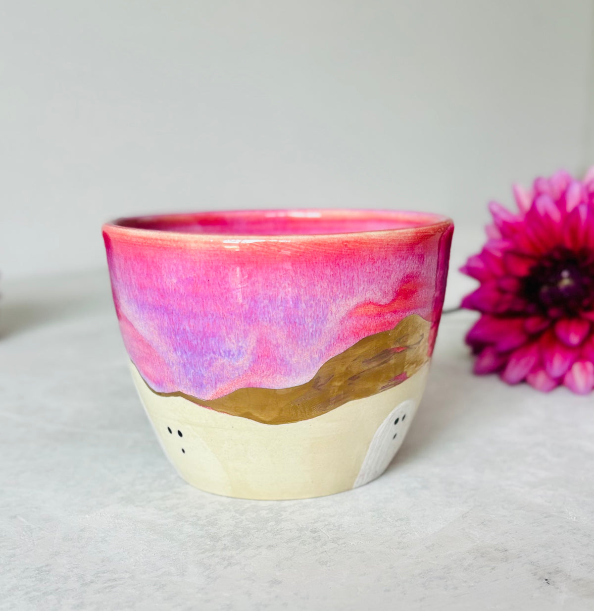 Golden Glaze Line Pink Ghost Mug