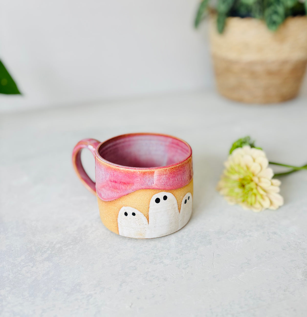 Frightening Fuchsia Ghost Mug (15 fl oz)