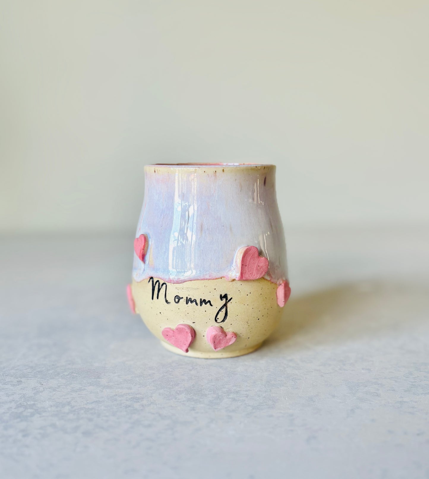 Many Hearts Mommy Mug (10 fl oz)