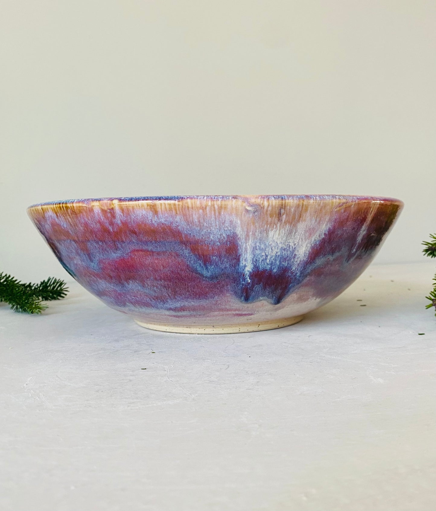 12 Cup Winterberry Serving Bowl