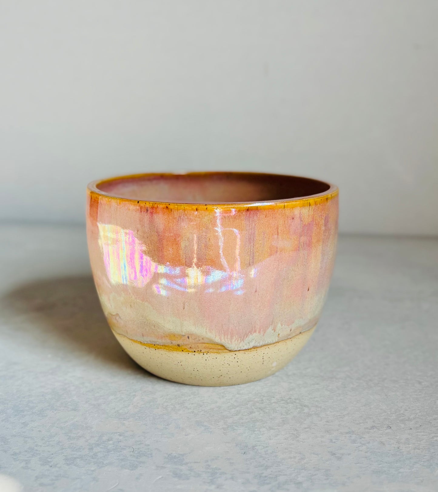 Serving Bowl in Pastel Iridescent Persimmon (7cups)