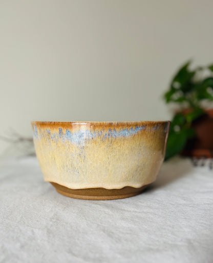 12 Cup Toasted Honey Cream Serving Bowl