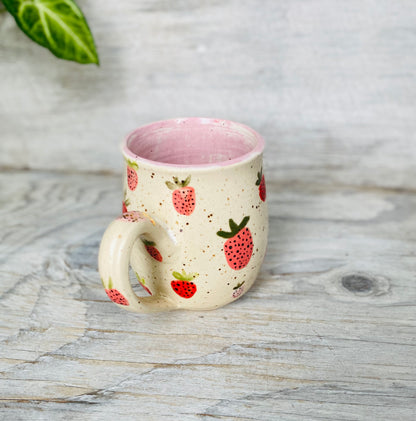 14-16 oz Made to Order Hand Painted Strawberry Mug 8-12 Weeks